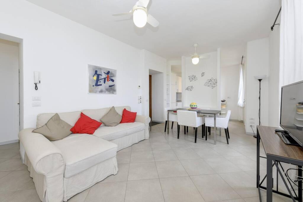 Oleandro Apartment Directly On The Lake Gargnano Exterior photo