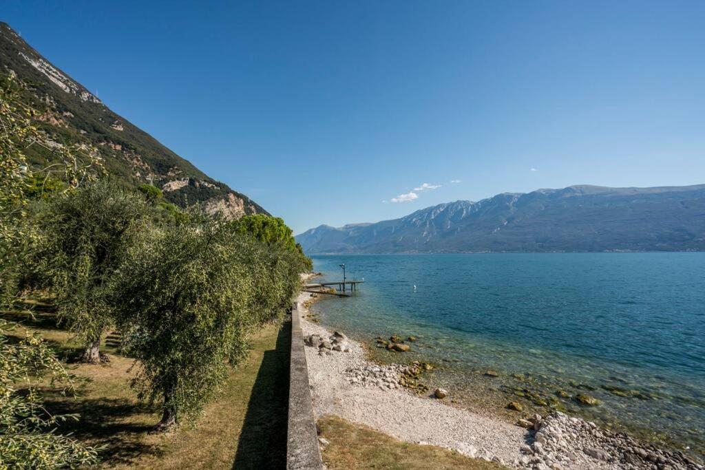 Oleandro Apartment Directly On The Lake Gargnano Exterior photo