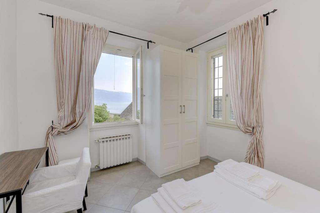 Oleandro Apartment Directly On The Lake Gargnano Exterior photo